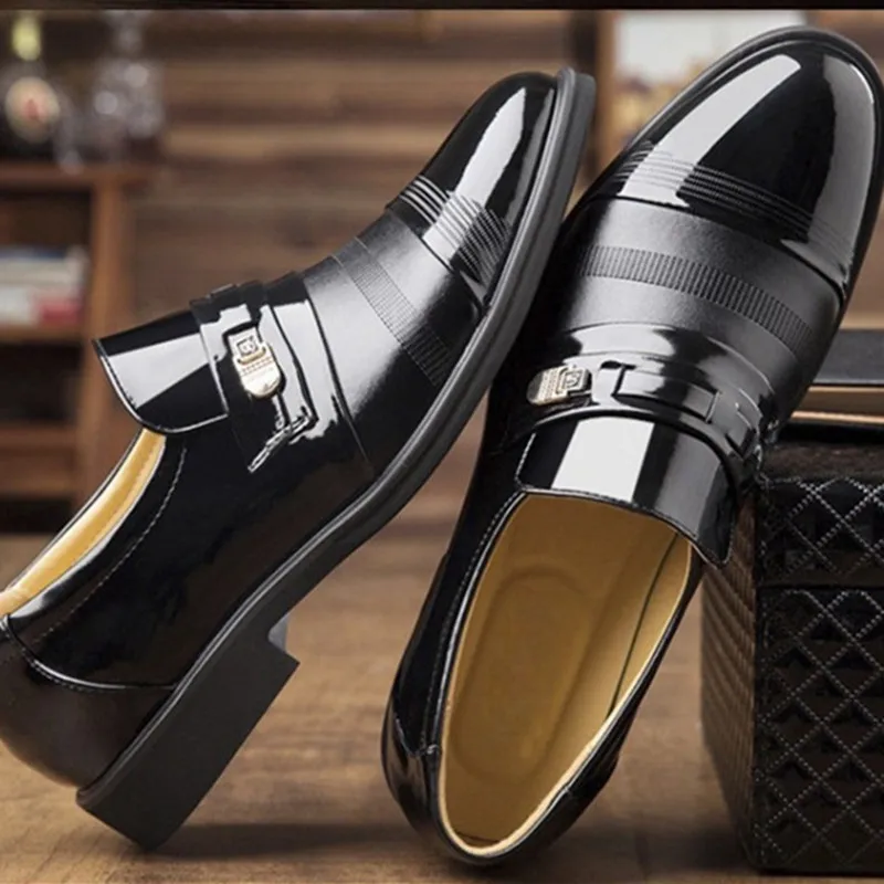 Men Dress Shoes slip on fasion Casua Mens Male Party Sneakers Slip Black Leather Loafers Sapato Social Masculino Italian Shoes