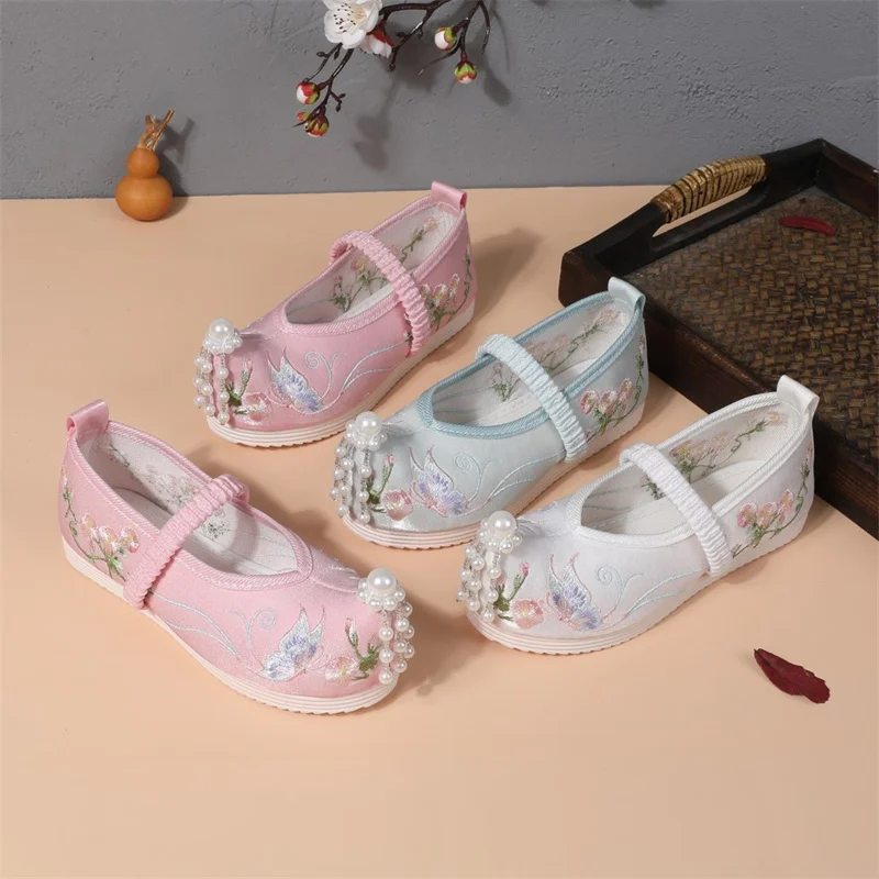 Girls' Pearl Butterfly Bottoming Embroidered Sandals Student Chinese Style Hanfu Costume Performance Cloth Shoes