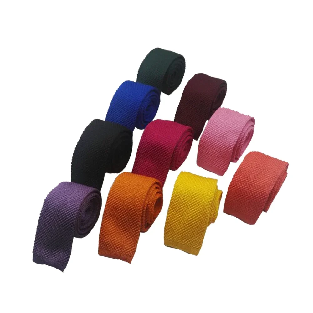 スリムファッション ニットタイ メンズ 5.5cm 無地 ブラック ホワイト グレー ブルー バーガンディ ニットネクタイ
