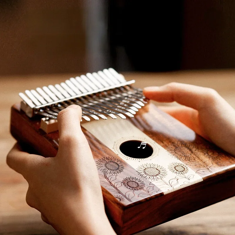 

Christmas Mini Thumb Piano Synthesizer Professional Musical Instruments Wood Korean Keyboards Accessories Caja Musical Music Box