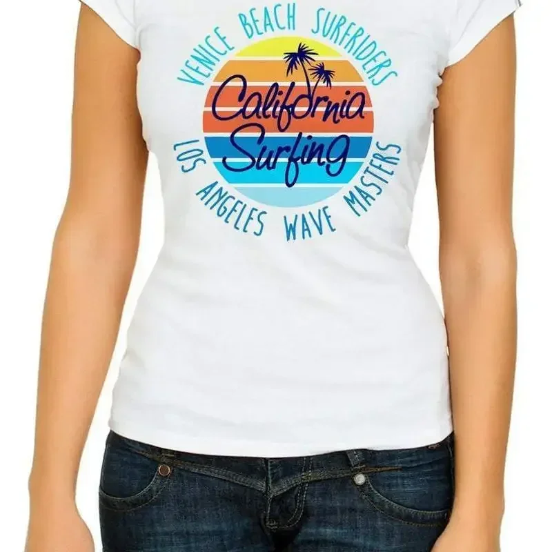 California Surfing Venice Beach Sureriders Los Angeles Wave Masters Camiseta blanca para mujer