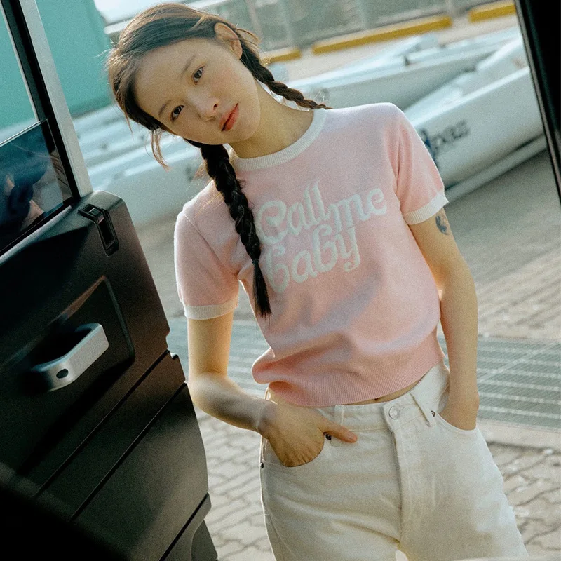 

CallMeBaby Korea Цветной жаккардовый облегающий вязаный топ с короткими рукавами и буквами для женщин