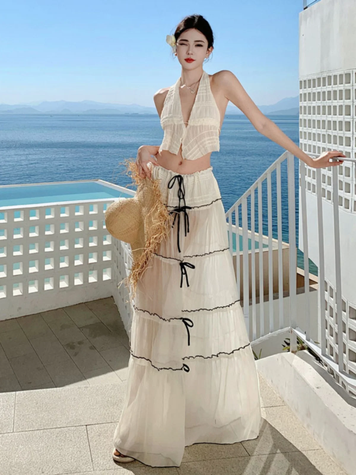 

Sexy Beach Vacation Style Halter Top Skirt Two-Piece Set Comfortable Cotton Short Sleeve V-Neck Midi Dress for Date Night