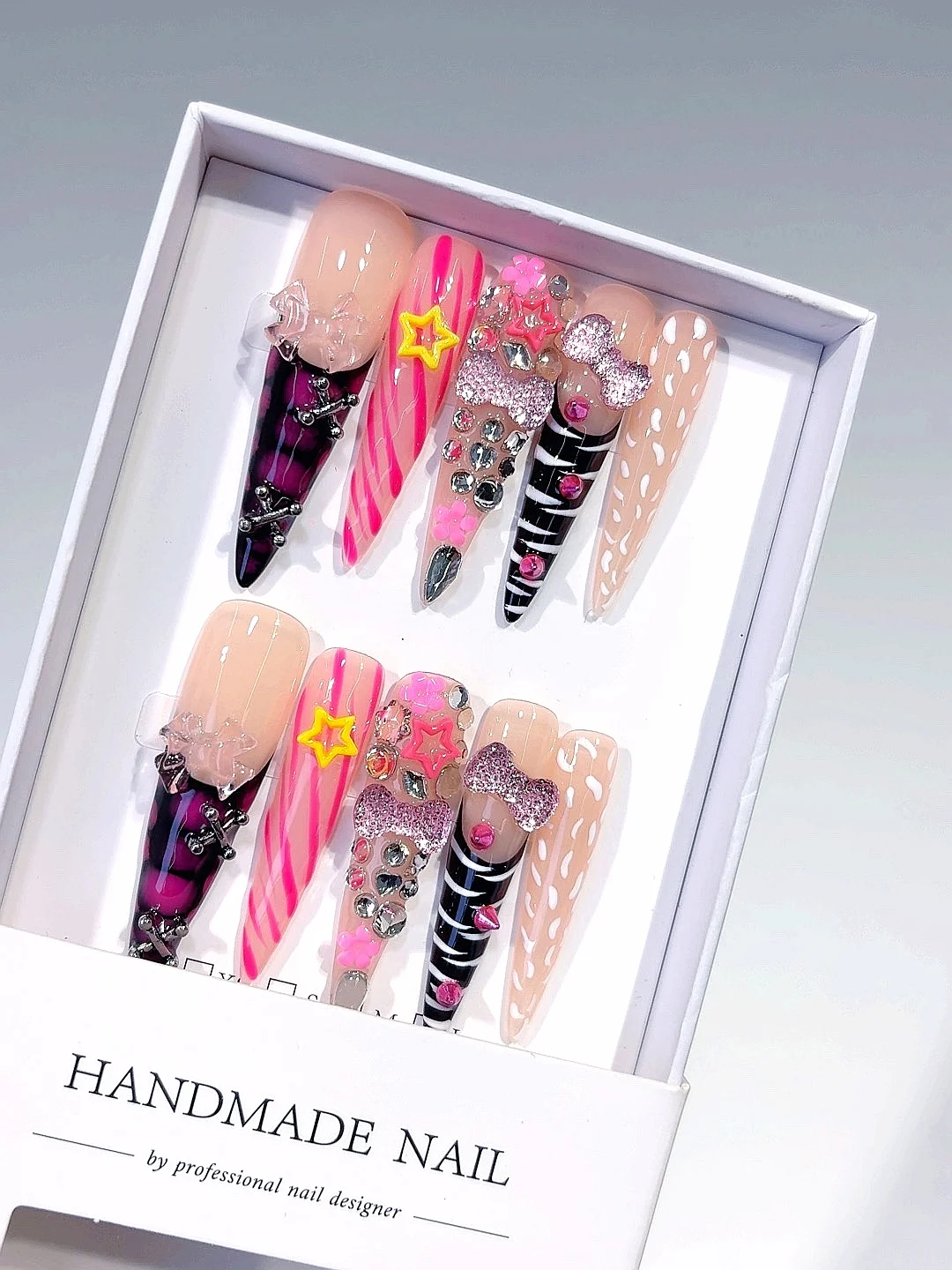 

5cm Smudged Irregular Lines European and American Hot Girl Style Fashion Nail Art (L199)