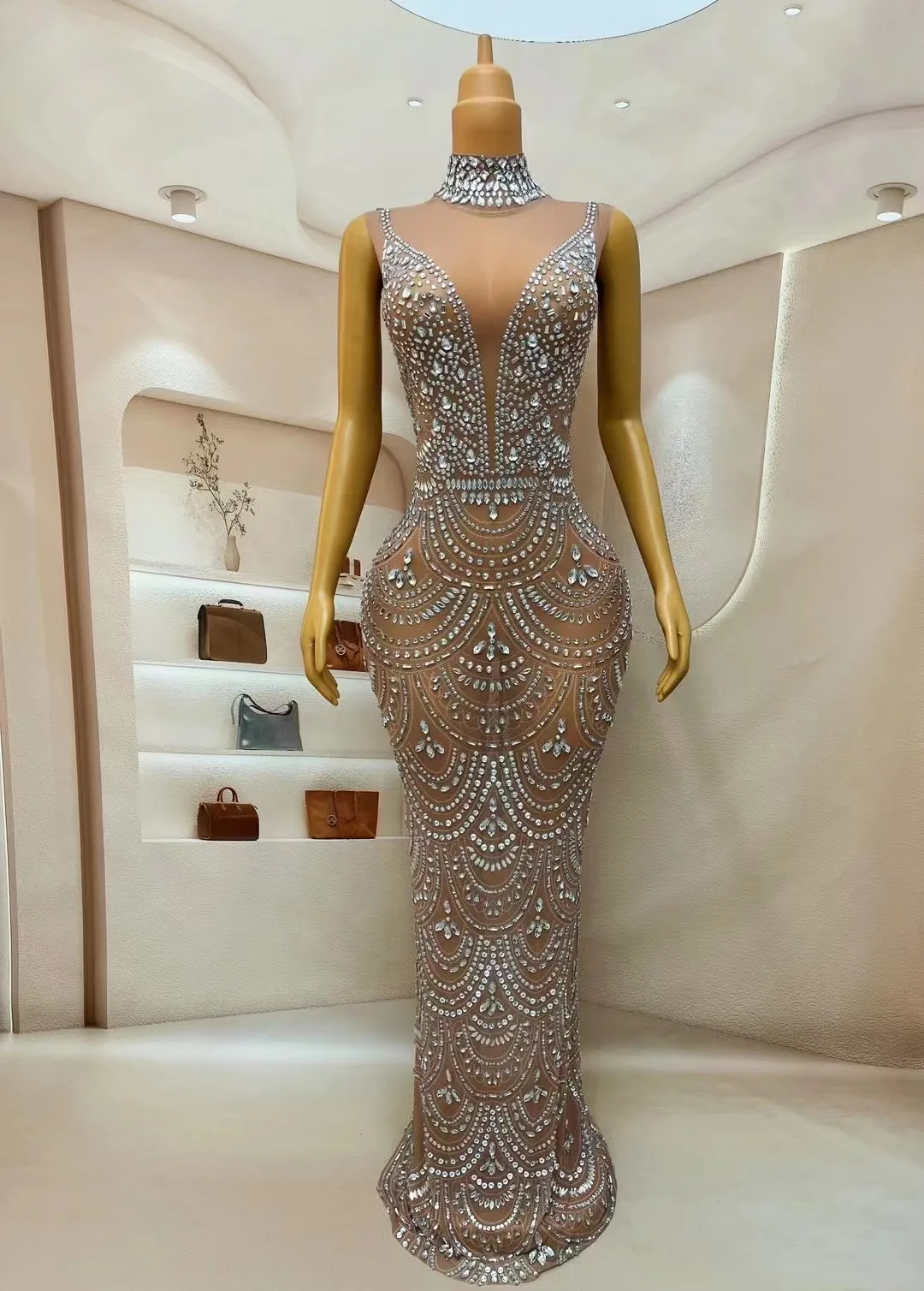 Vestido de cuello alto transparente con diamantes de imitación plateados, celebración de cumpleaños de noche para traje elástico, actuación de cantante, sesión de fotos