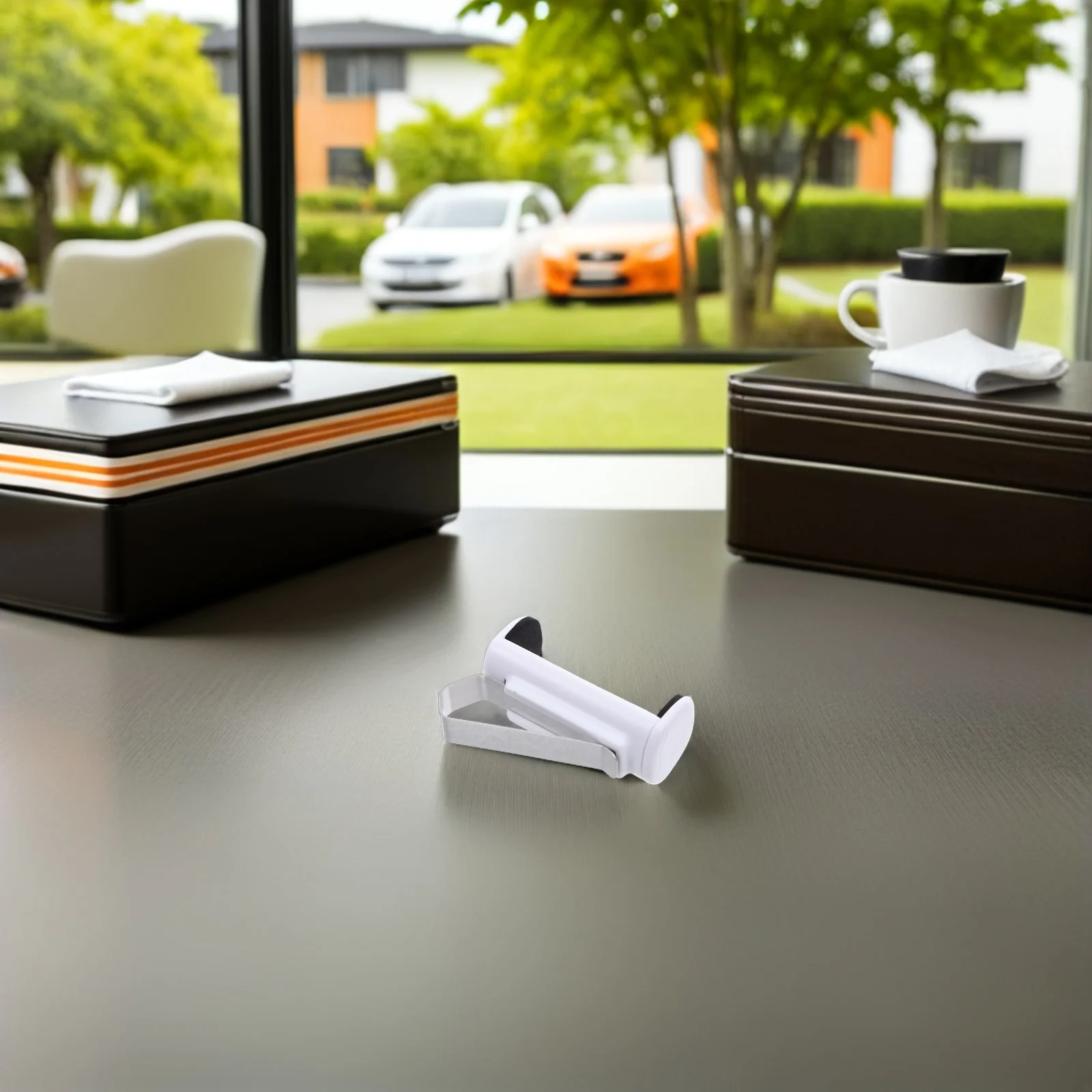 

Adjustable Sun Visor Clip for Remote 4.7-6Cm Garage Door Opener Holder Universal Car Visor Bracket Mount Storage