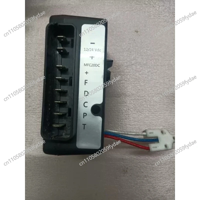 

ХИТ ПРОДАЖ: Аксессуары для драйвера компрессора автомобильного холодильника MFC20DC 12/24В