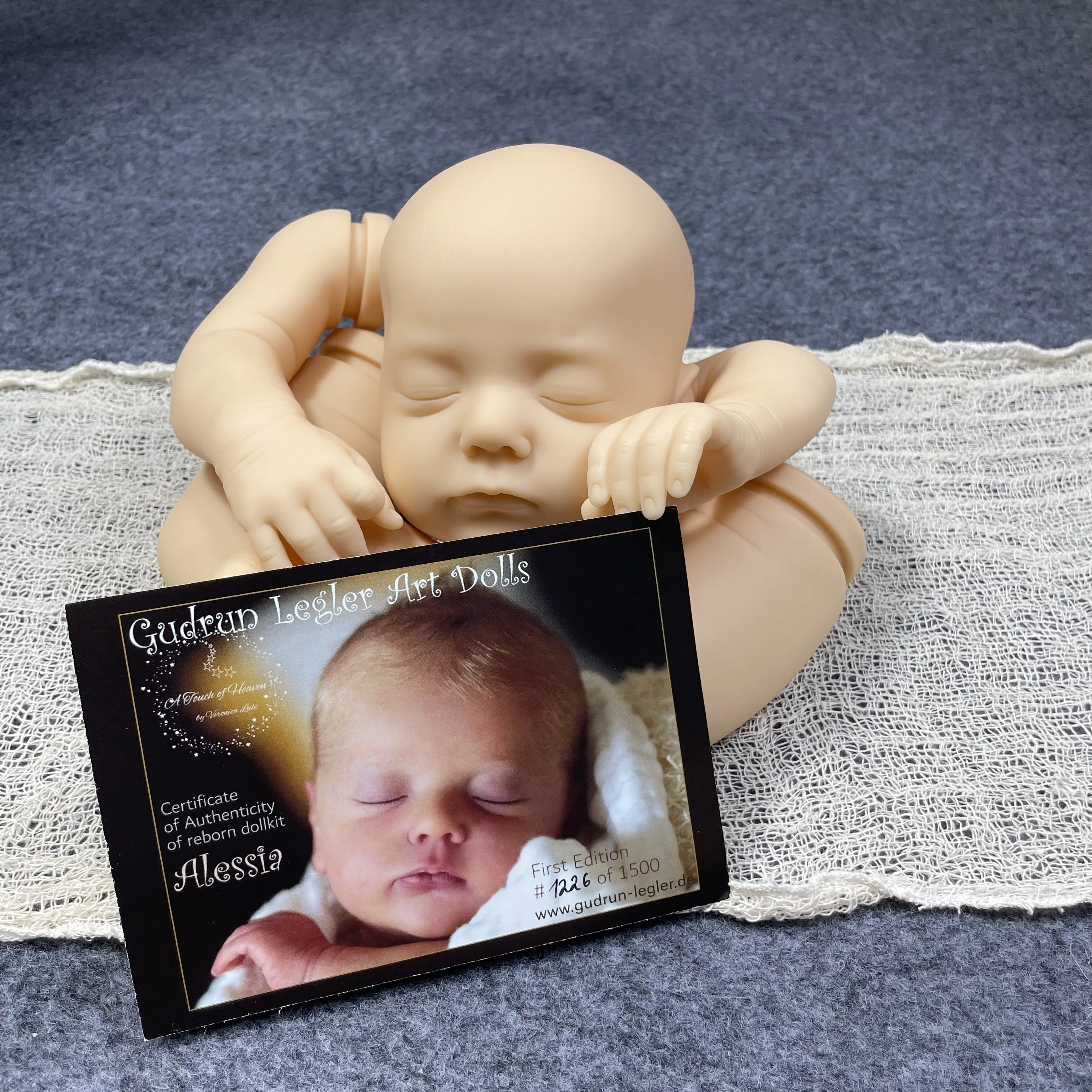 20Inch Unpainted Reborn Doll Kits Alessia With Limited COA Vinyl Unfinished Doll Parts Handmade DIY Toy with Cloth Body Parts