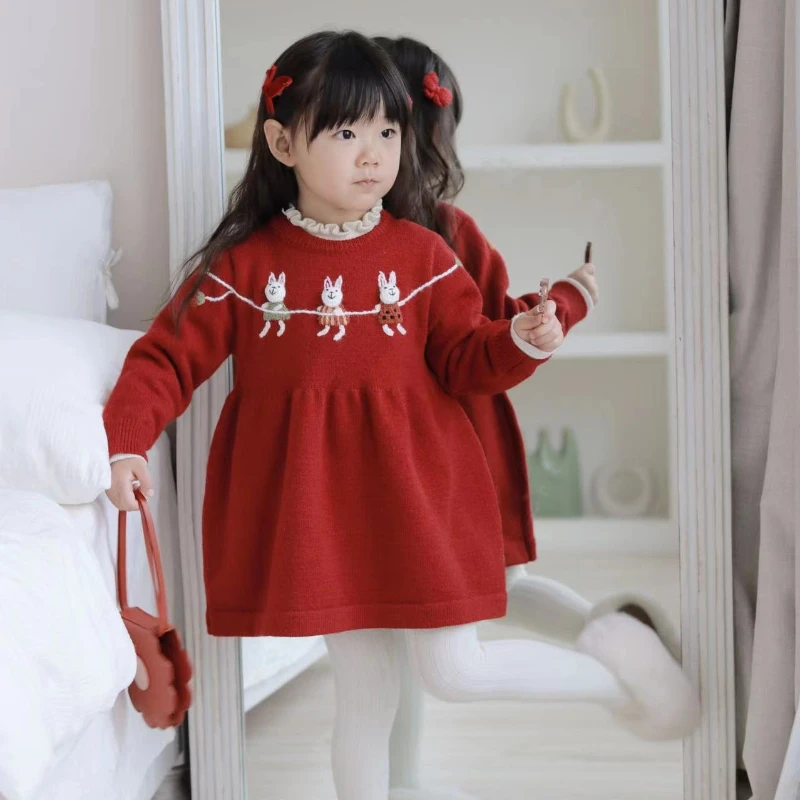 Winter New Girls' Knitted Dress Pure Handmade Cotton Embroidered Rabbit New Year Wool Dress Flower Girl Dresses