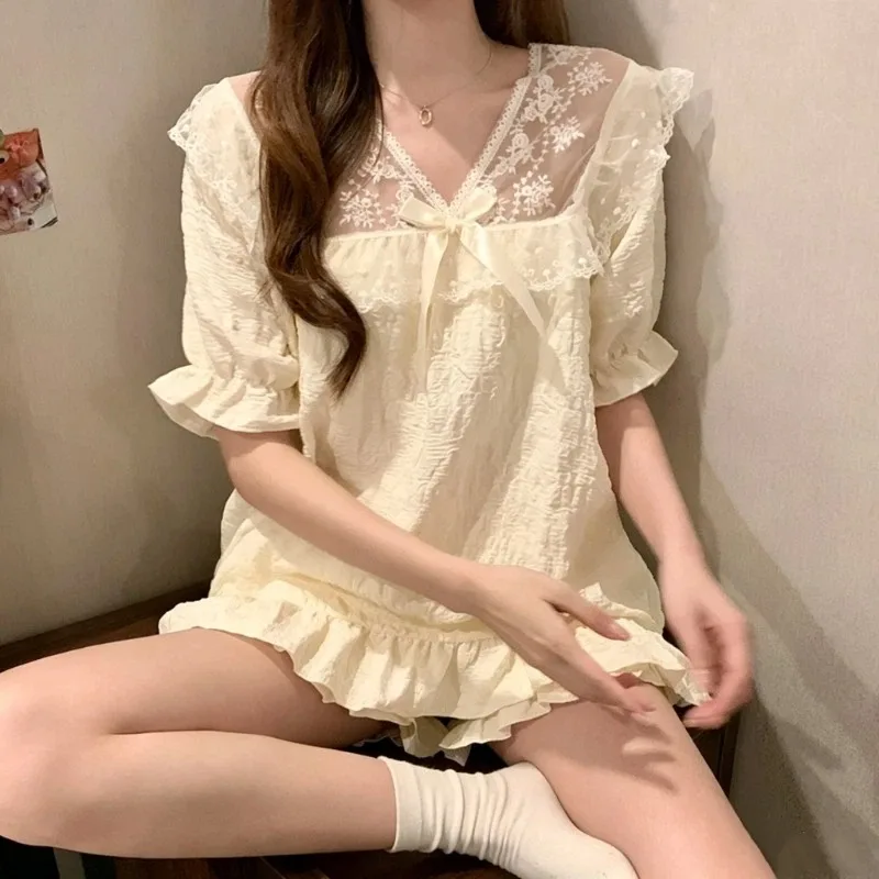 Women's Summer Pajama Set 2PCS Lace V-Neck Bow Cute French Luxury Loungewear Sweet Home Sleepwear Set Casual Comfortable Clothes