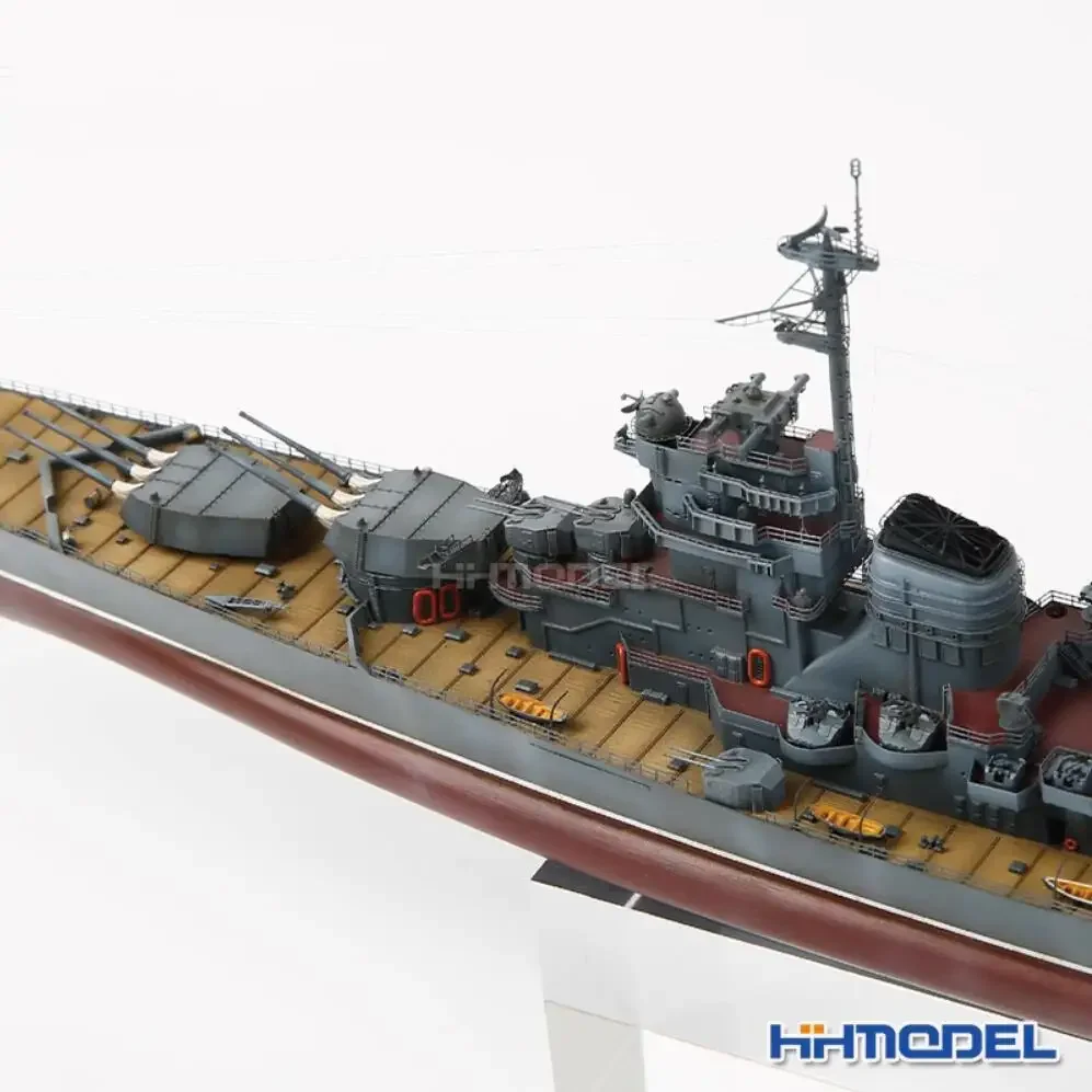 - Model TM70008WL/FH 1/700 The Stalingrad-class Battlecruiser Resin Model