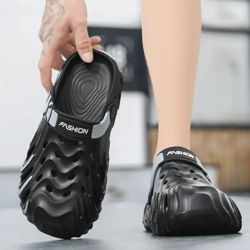Unisex Summer Casual Clogs Wavy Platform Sole Breathable Cutout Slippers Adjustable Strap Beach Sandals For Couples
