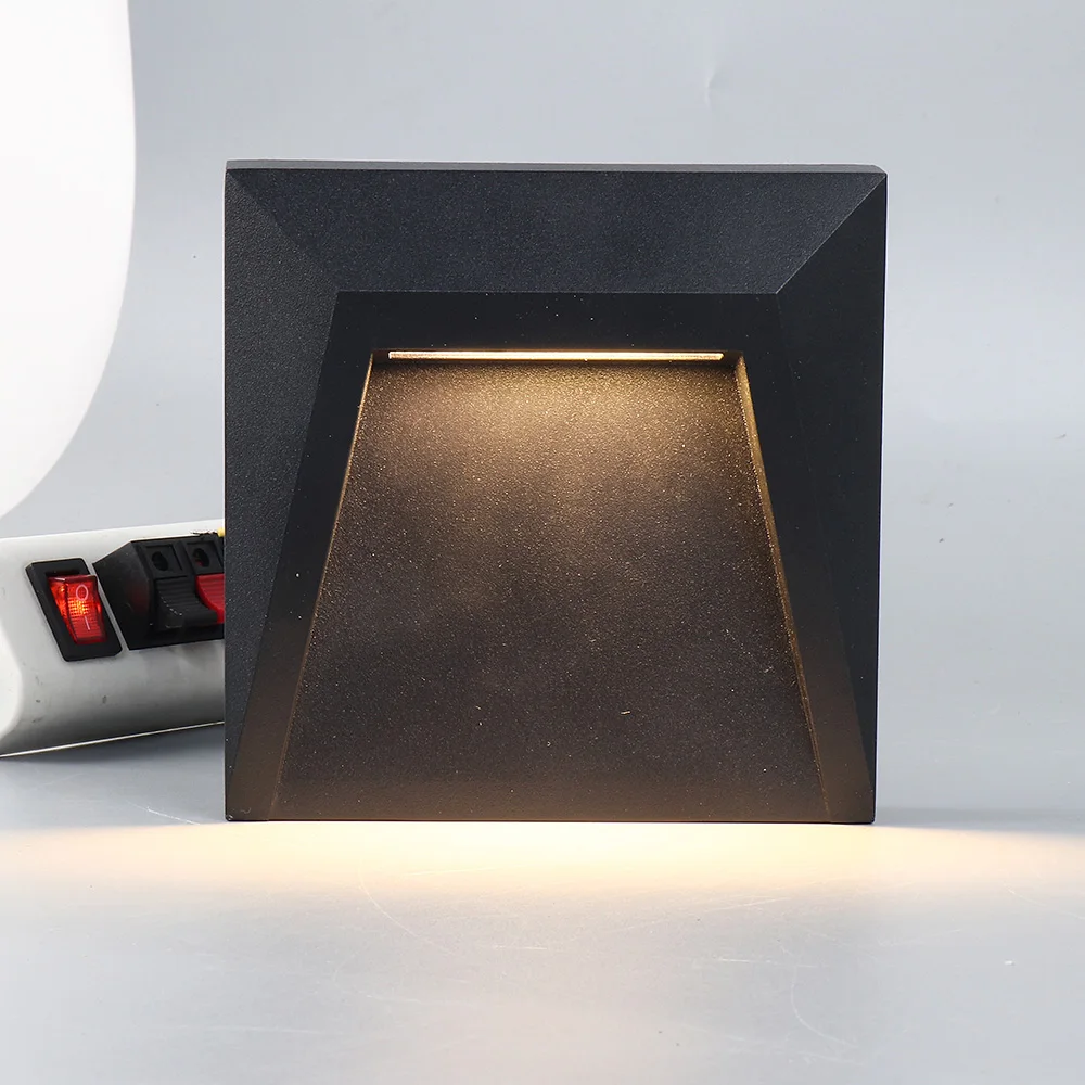 

Modern Embedded Light Emitting Diode Stair Step Light Aluminum Waterproof Outdoor Wall Lighting Fixtures