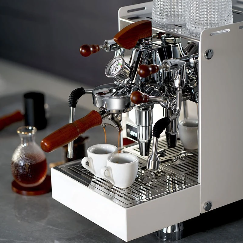 Coffee Machine, Italian-style semi-automatic home and commercial steam foaming E61 variable pressure brewing head