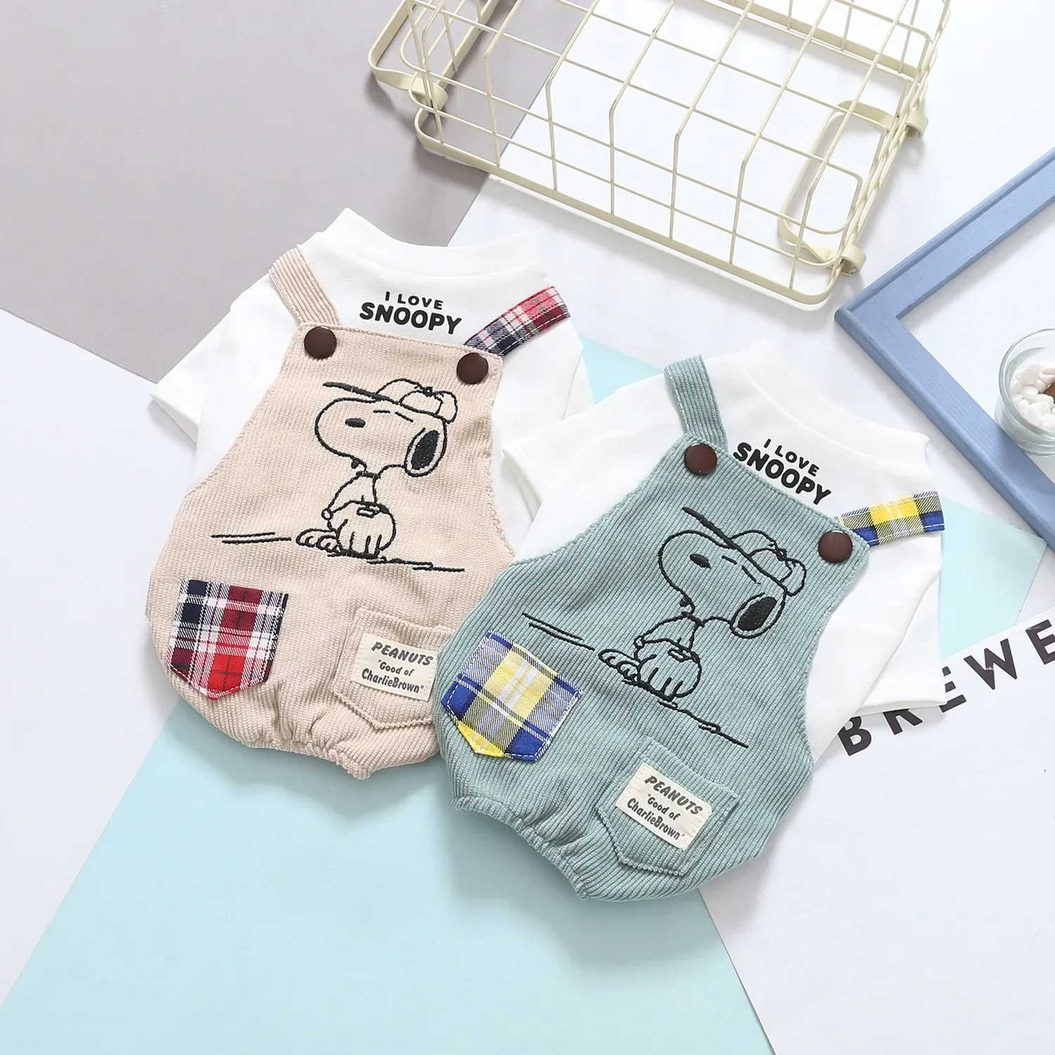 

Snoopy Dog Clothes Dog Pants Corduroy Pants Suspenders Spring Summer New Pet Clothes T-Shirts Pet Clothes