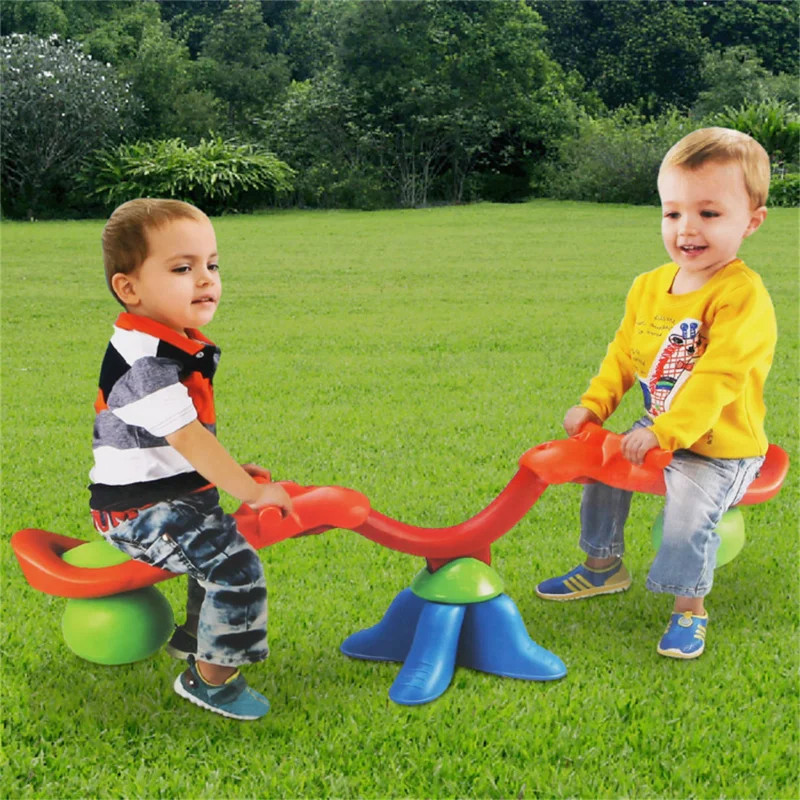 Spinning Teeter Toy，Kid's Seesaw 360 Degree Spinning Teeter