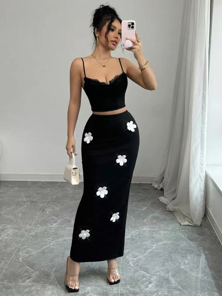 

Fashionable midi skirt and long skirt for spring, summer, and autumn, with three-dimensional flower design, suitable for dating