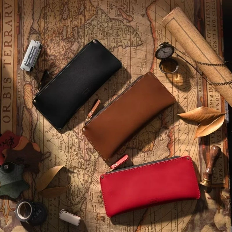 Винтажный студенческий пенал: минималистичный дизайн для школьных принадлежностей и повседневной организации