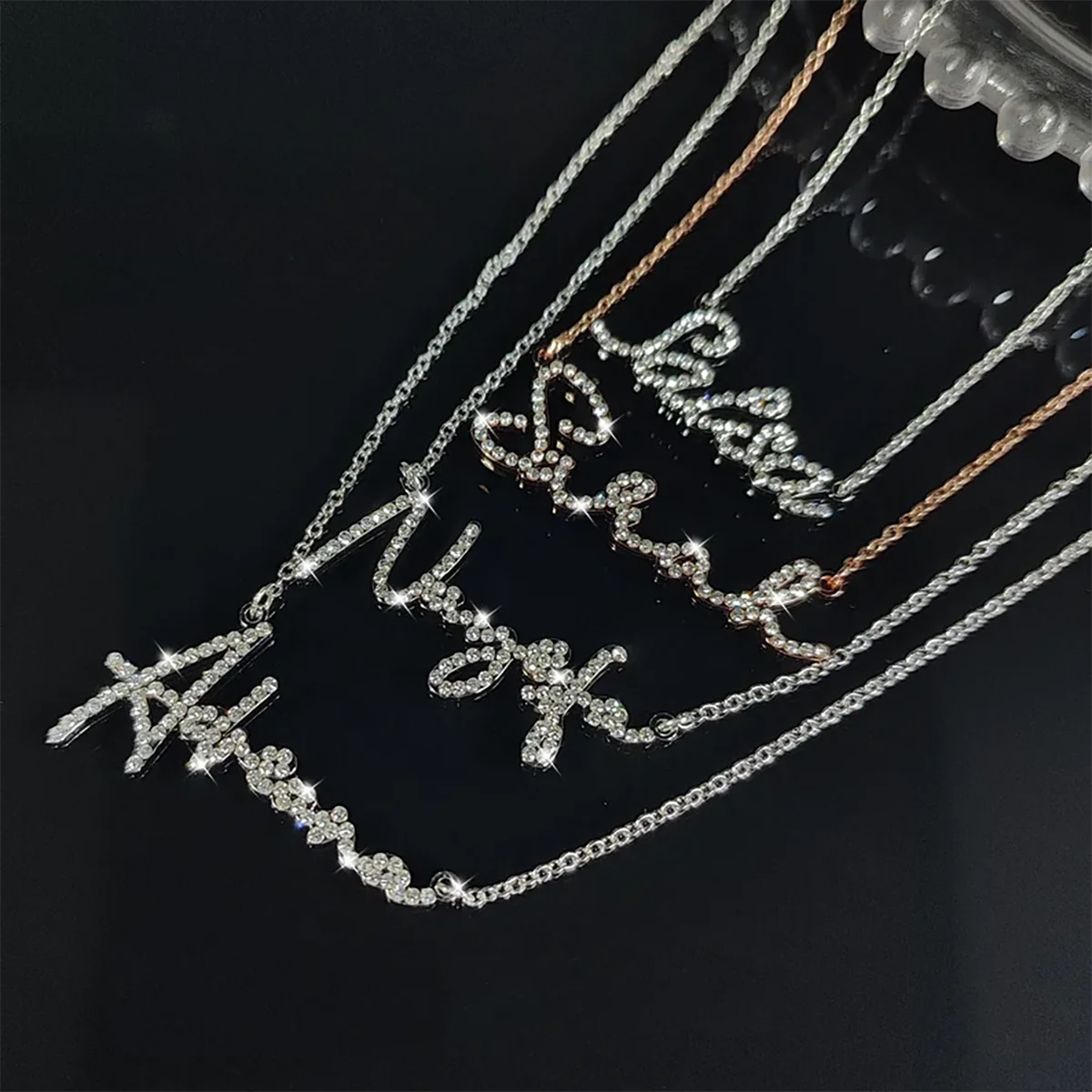 

DHQH Customized Diamond Name Stainless Steel Necklace Personalized Letter Crystal Necklace Women's Nameplate Necklace Gift