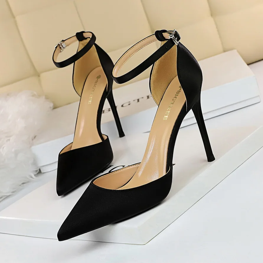 Europe America Satin Simple Green Blue Women Pumps Fashion Office Pointed Hollow High Heels Stiletto Heels Sandals Grace 9863-5