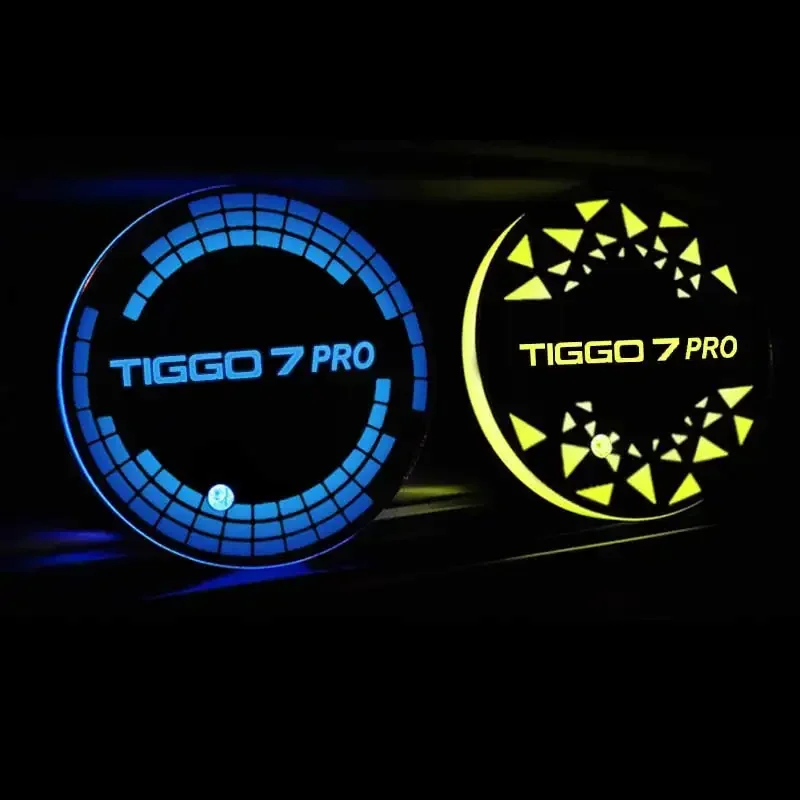 أضواء متغيرة ملونة LED وسادة أكواب الماء للسيارة USB قاعدة مضيئة لملحقات TIGGO 7 Pro الداخلية