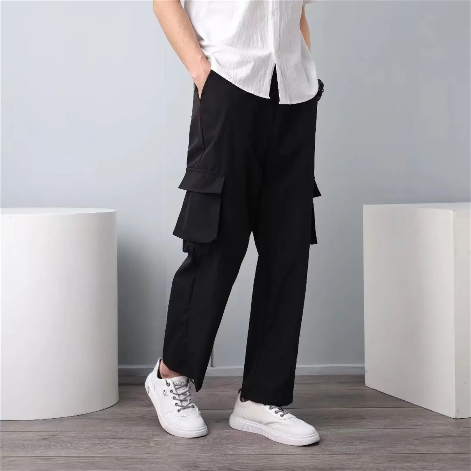 Salopette da uomo americana High Street tinta unita multitasche pantaloni casual comodi pantaloni larghi e comodi a gamba lunga dritta