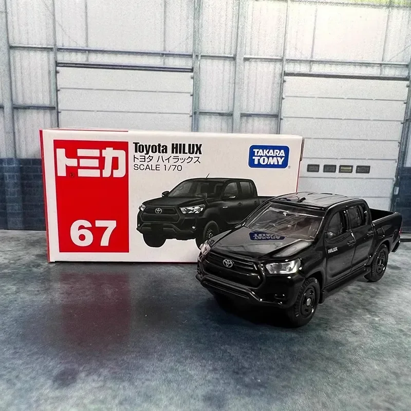 TAKARA TOMY 1:70 Toyota Hilux Pickup Die Casting Alloy Toy Car Model No. 76 Miniature Cars Model Decoration Festival Gift