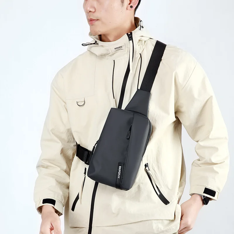 Durable Oxford fabric cycling men's chest bag, square crossbody bag, business lightweight men's single-shoulder bag
