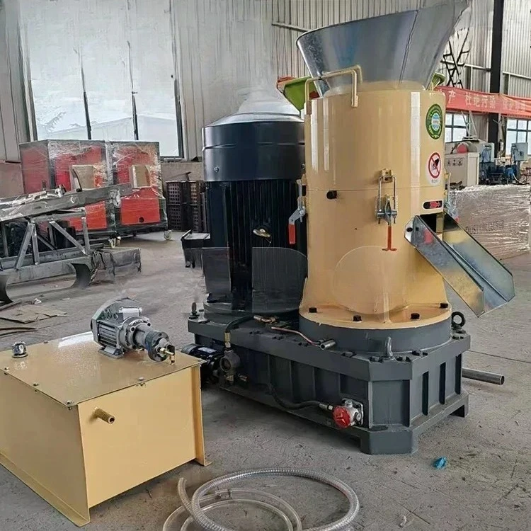 Mini troquel plano de pellets de paja de biomasa de virutas de madera, molino de pellets de madera a pequeña escala, máquina de procesamiento de alimentación