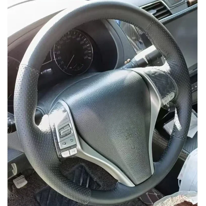 

Custom Hand-stitched Black Microfiber Leather Car Steering Wheel Cover For Nissan Teana Altima 2013-2018 X-Trail Qashqai 14-17