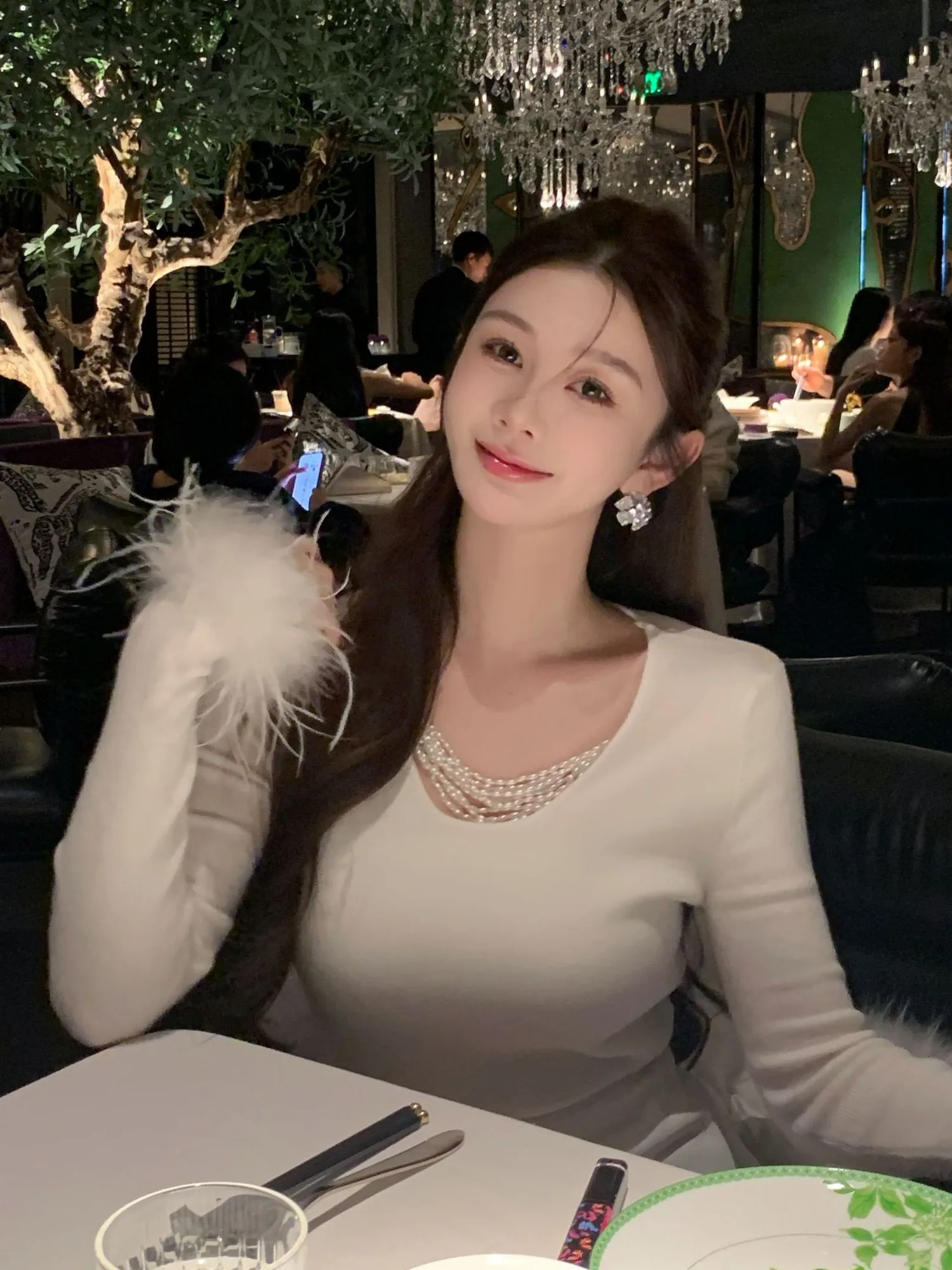 

AZZHEN Pearled Ne Knitted Long Sve Base irt Women's Sweet Sle Polyester Fiber Blend Faionable Princ Wind Top