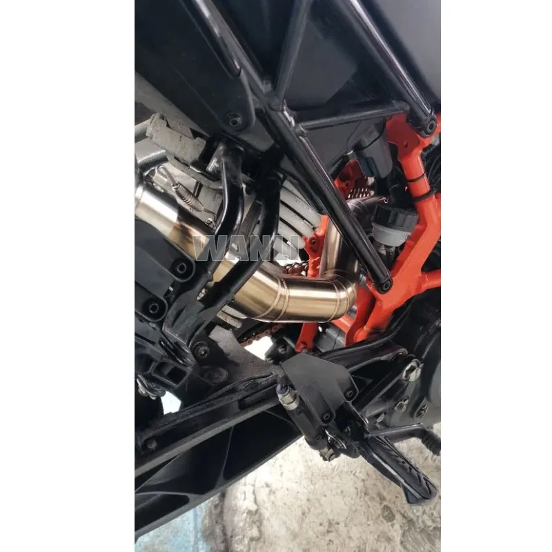 For KTM Duke 125 250 390 KTM RC390 RC250 2017 - 2021 Motorcycle Exhaust System Escape 51MM High position Middle Link Pipe