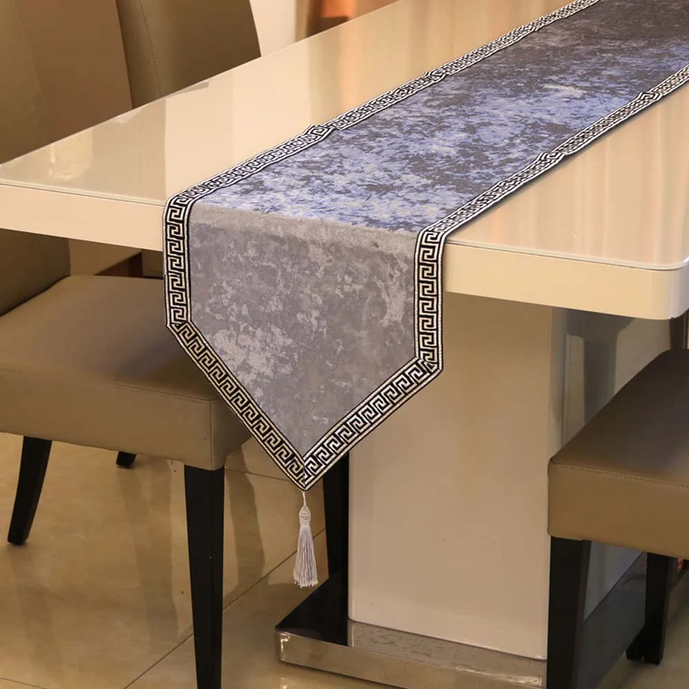 

Solid color High-end Table Runner Flag TV Shose Cabinet Cover Chinese Velvet Bed Runner Simple Color Dining Table Cloth Decor