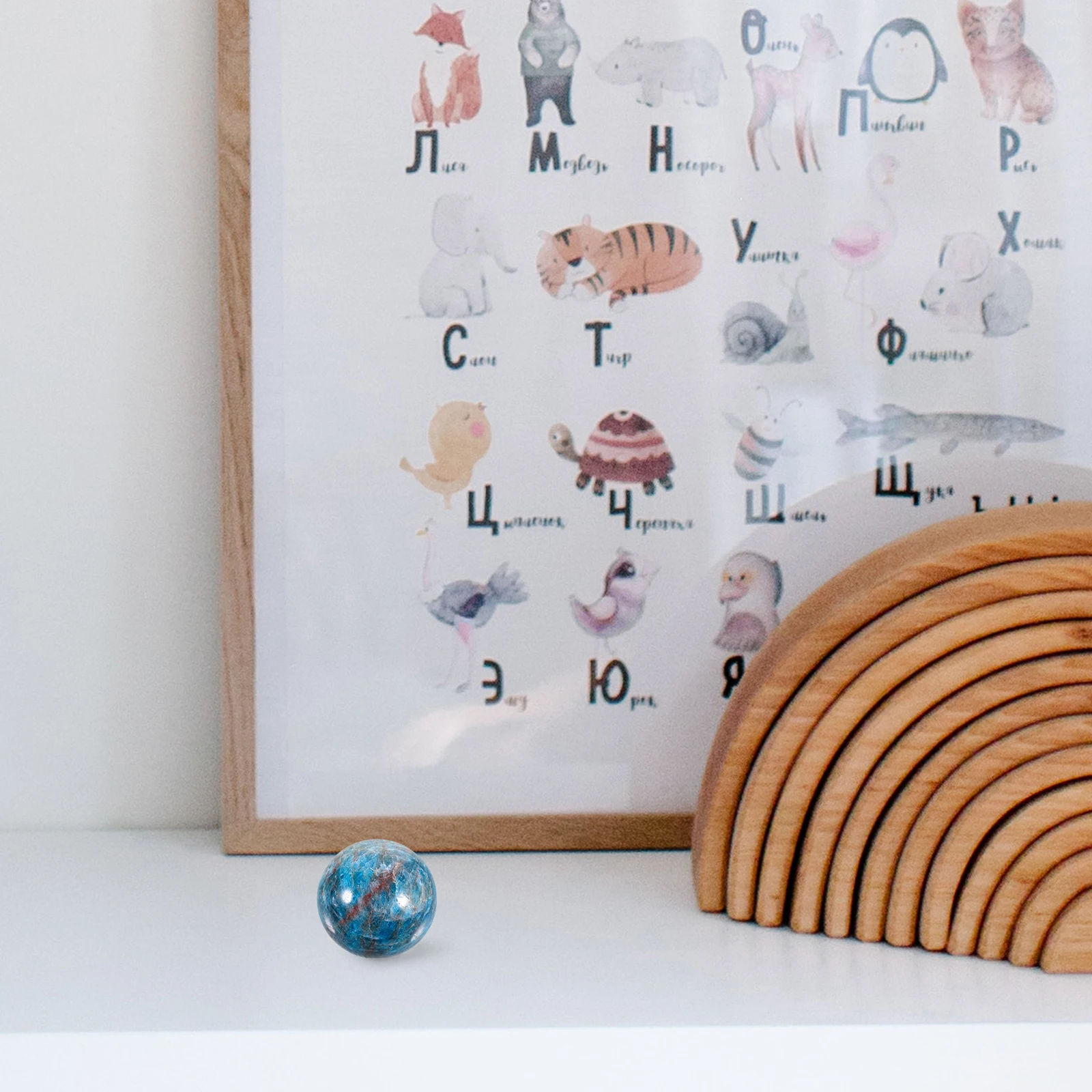 

Creative Crystal Ball Ornament Decoration for Home Office Party Desktop Decor Elegant Mini Sphere Ball Statues Blue Gift