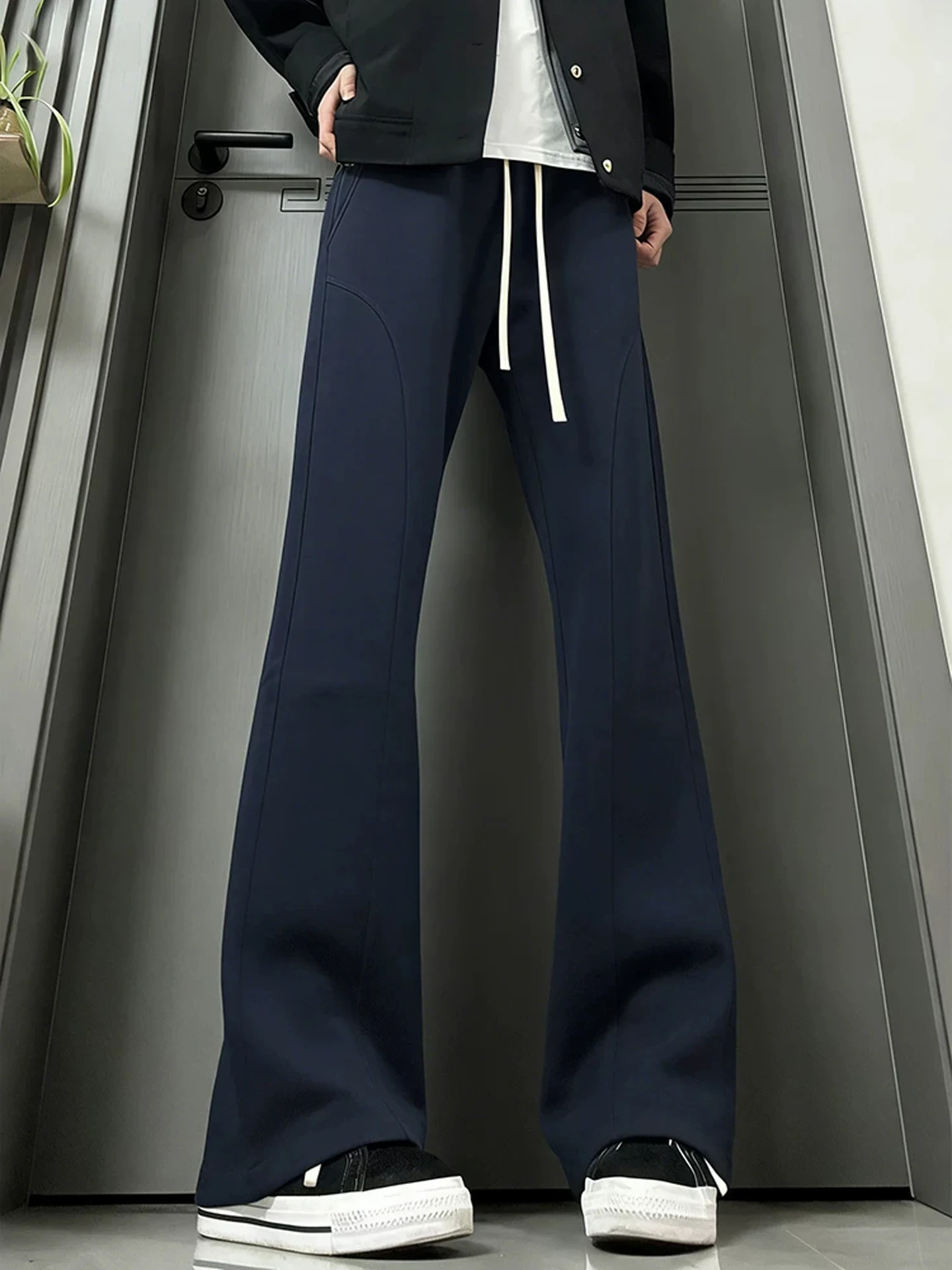 

Мужские спортивные брюки синего цвета с флисовой подкладкой, прямого кроя, с дизайнерским вырезом, осенне-зимние, утепленные, из плотной ткани