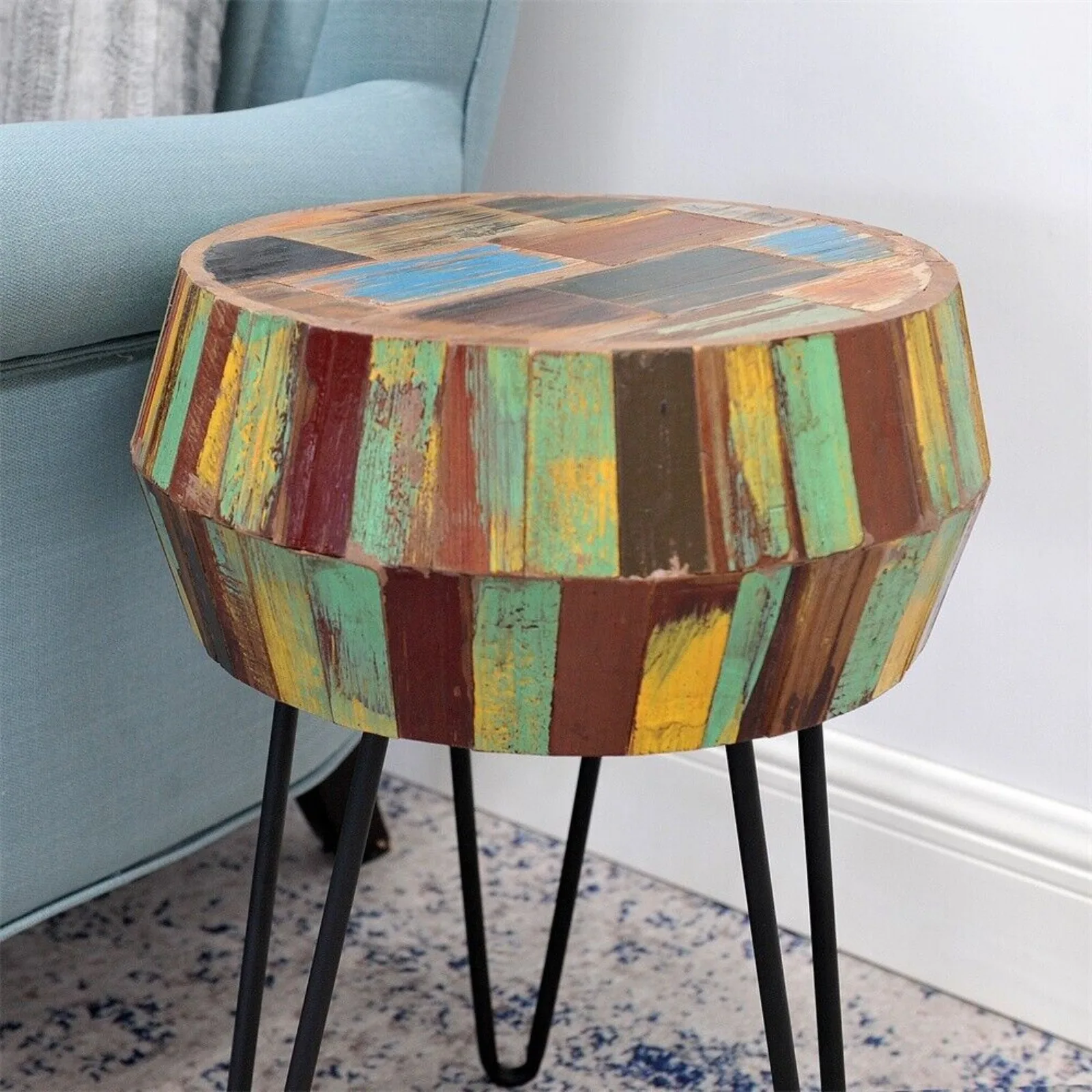 US side tablesolidrecycled woodbedside tableround 3D round22 H-