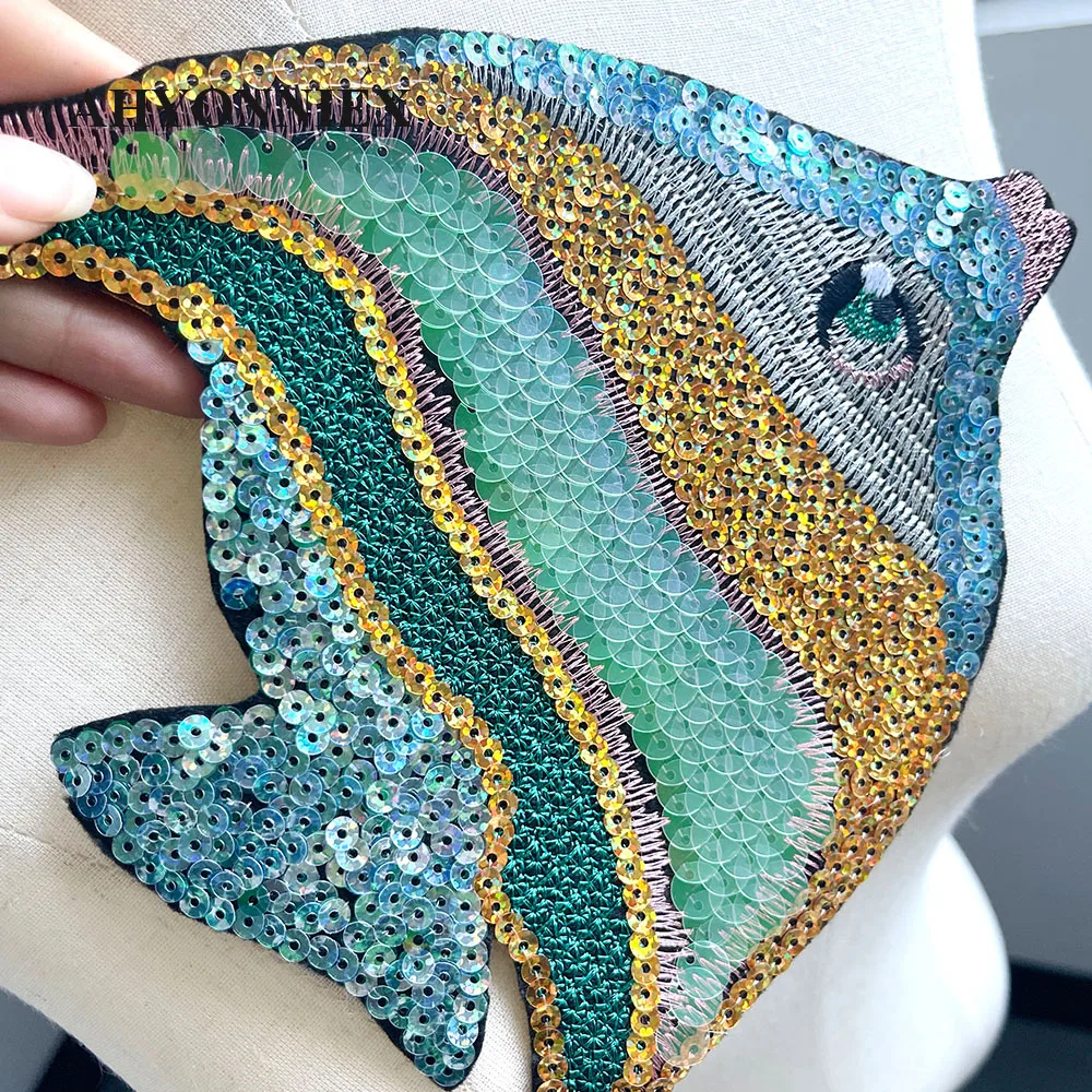 1 Piece Cute Green Fish Embroidered Sequins Clothing Patches For Clothes Parch Sew On Sticker