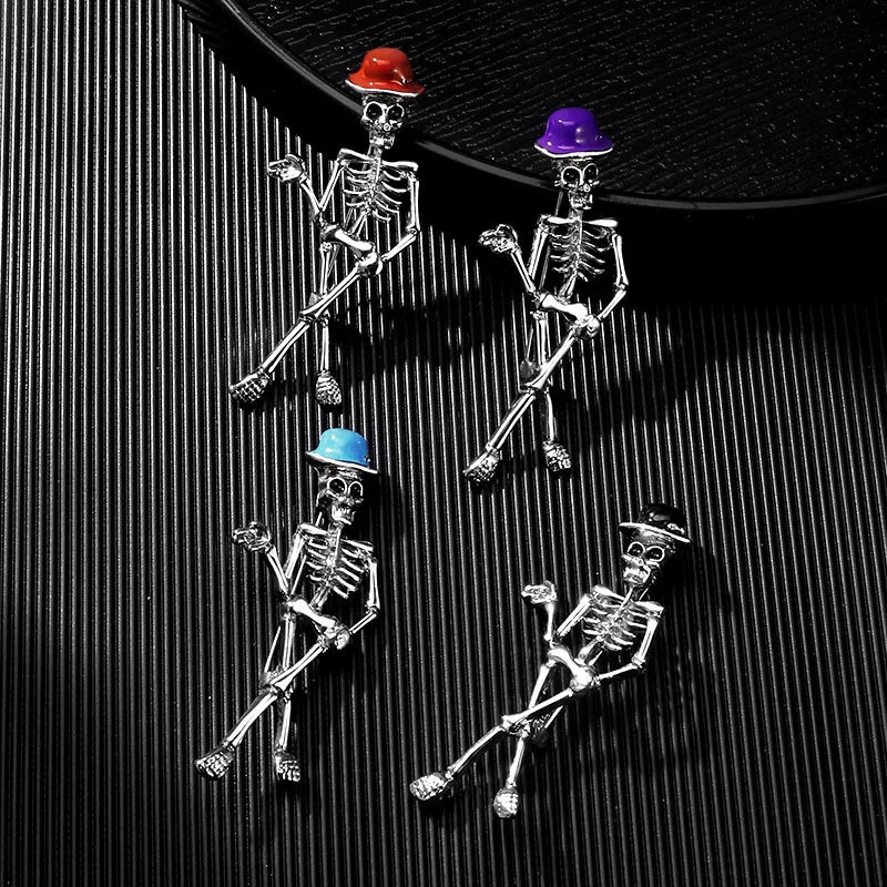 Creative Ghost Skeleton With Hat Alloy Brooch Men and Women Clothing Badge Pin Halloween Fashion Jewelry Gifts