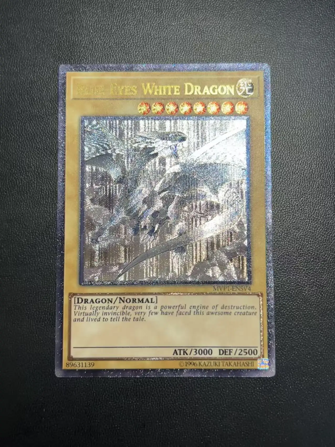 Yu-Gi-Oh! The Dark Side of Dimensions Movie Pack Secret Edition Blue-Eyes White Dragon MVP1-ENSV4 TCG UTR Tarjeta DIY (No Original)