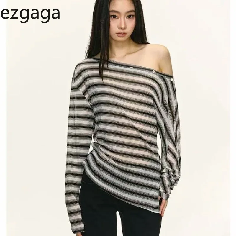 

Ezgaga T Shirts Women Vintage Striped Long Sleeve Autumn New Fashion Diagonal Collar Off Shoulder Vintage Sexy Tops Ladies