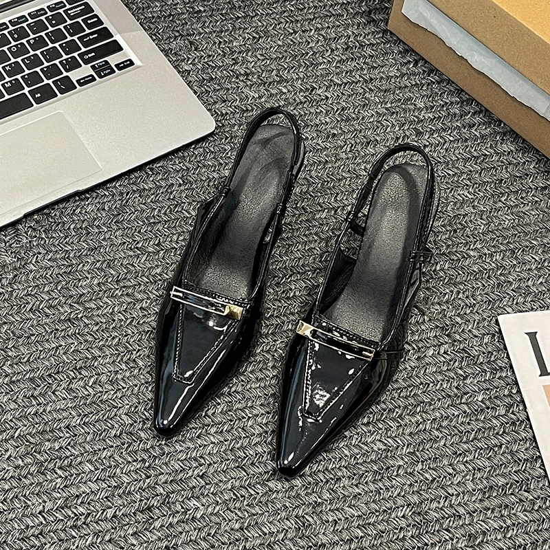 

Baotou Stiletto Sandals for Women 2026 New Summer Wear Temperament High-end Black High-heeled Shoes Versatile