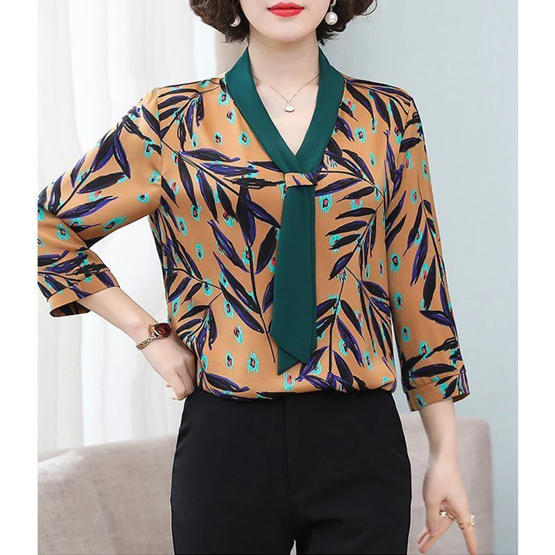 Elegant Fashion Bow Tie Print V Neck Loose Top Blouse 2023 New Spring Summer Casual Three Quarter Sleeve Shirts for Women Blusas