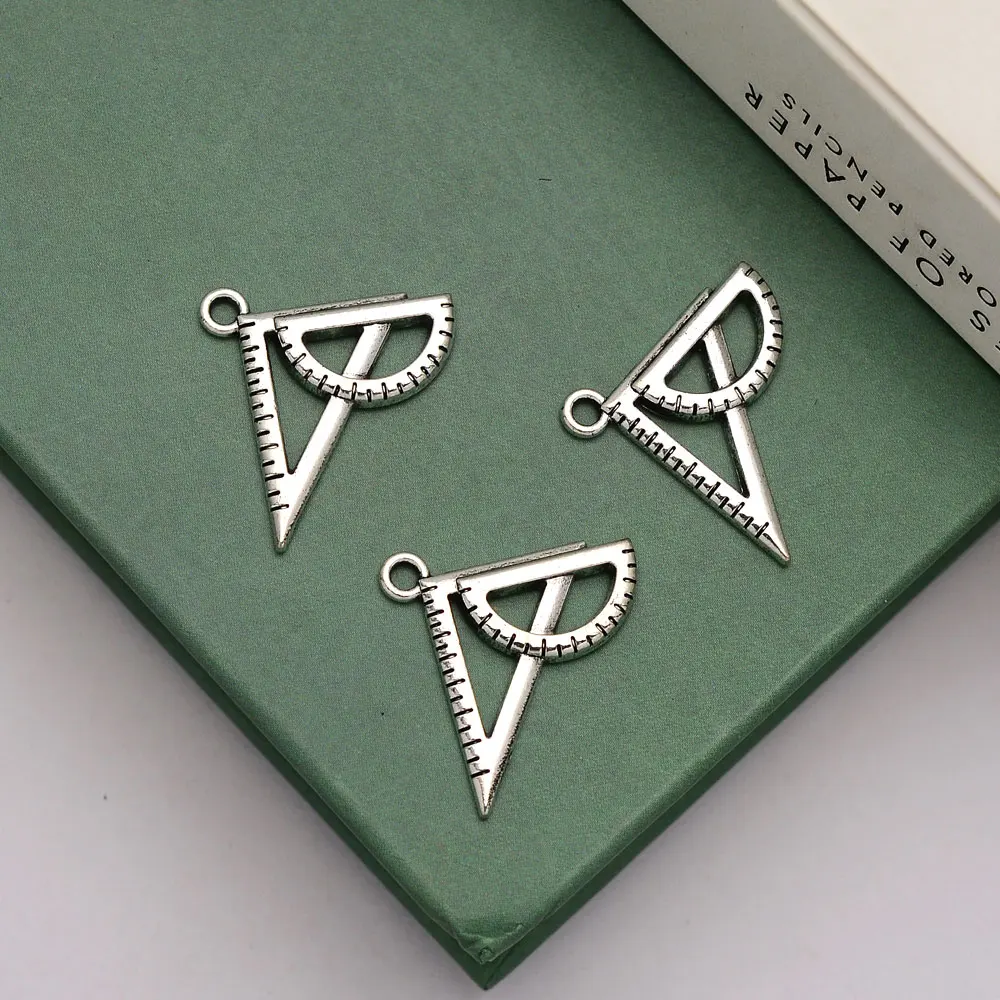 30 قطعة/الوحدة-19x21 مللي متر العتيقة الفضة مطلي المنقلة مثلث الحكام سحر الرياضيات قلادة لصنع المجوهرات لوازم سلسلة المفاتيح