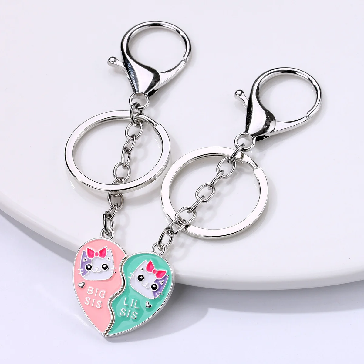 2 Stücke Katzen-Schlüsselanhänger „Große Schwester, Kleine Schwester“ für Familie oder beste Freundin, modischer, kreativer magnetischer Schmuck, Accessoires, Partygeschenk – Detail 5
