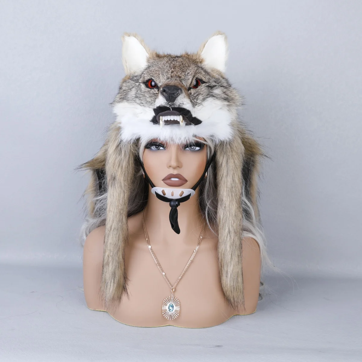 

Unisex Faux Fur Wolf Head Hat Fashion Animal Theme Headdress Suitable for Carnival, Role Play Fashion Show Dance Party Props