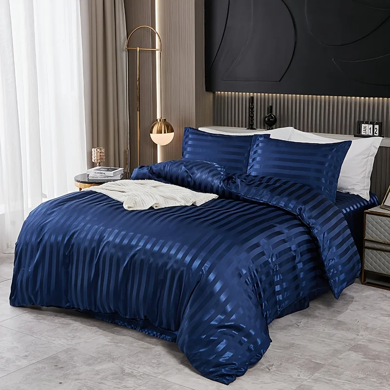 3-teiliges Set aus schlichtem und klassischem Satin-Bettwäsche-Set mit Streifenmuster, geeignet für Schlafzimmer, Studentenwohnheime und Hotels, ideal als Geschenk für die Feiertage. – Detail 9