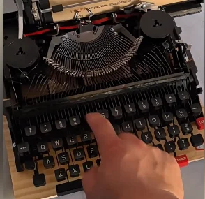 Retro industrial wind machinery typewriter, home cultural and tourism soft decoration ornament