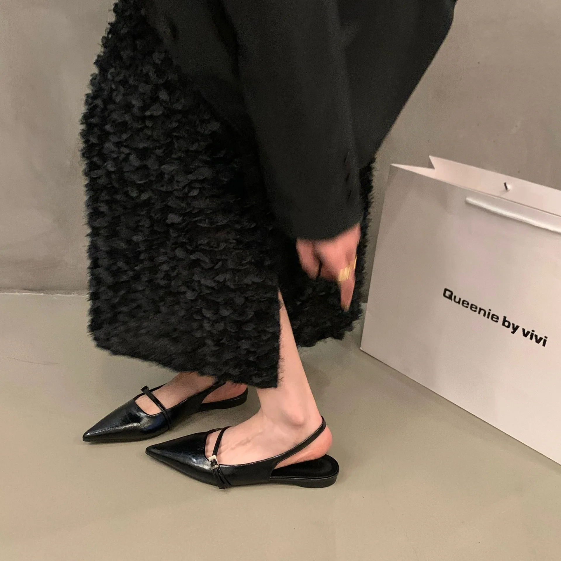 

Women Fashion Med Heel Flat Shoes Ladies Elegant Slingback Shoes Slip on Shallow Pointed Toe Bling Sandal