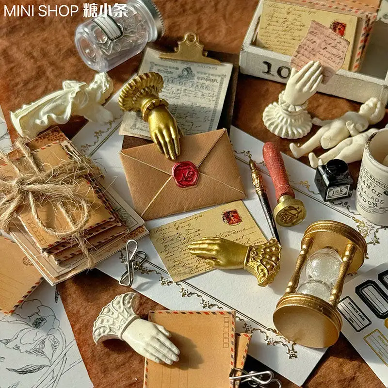 1:6 1:12 Mini Model Mebli do Domku dla Lalek Akcesoria Vintage Ręcznie Robione Zawieszki Zakładki do Książek Koperty Bjd Ob11 Gsc Blyth Żołnierz Lol Rekwizyt