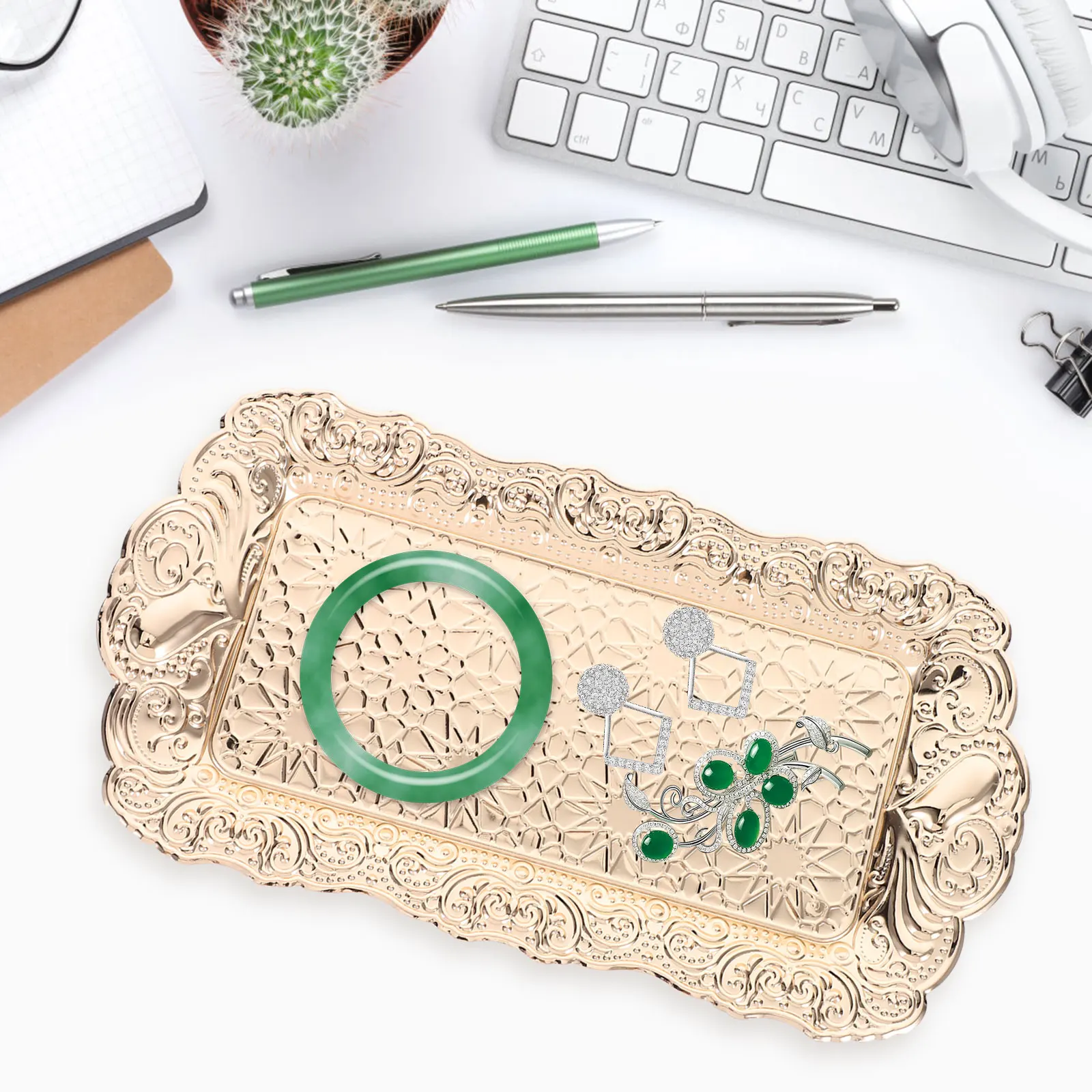 

Gold Jewelry Storage Box Retro Decorative Tray for Rings Bracelets Earrings Metal Serving Tray Fruit Dessert TabletopDecoration